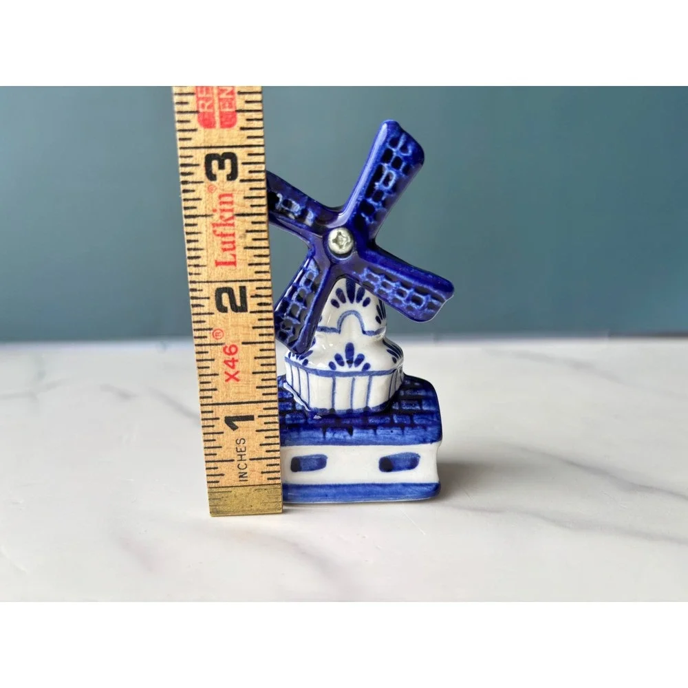 Delft Blue Ceramic Windmill Figurine Dutch Souvenir Miniature Moving Blades